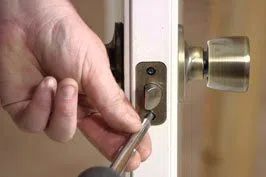 Locksmith Master Shop San Antonio, TX 210-780-7315 - 18-Emergency-Opening